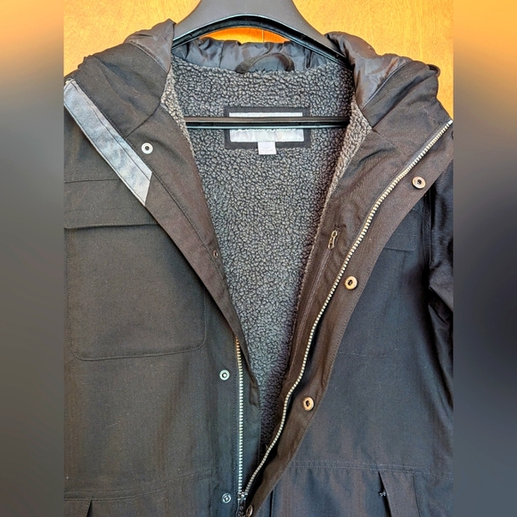 Eddie Bauer Weatheredge Men's Black Hooded Raincoat Hip-Length - Picture 2 of 12